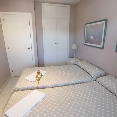 Costa Daurada Apartaments - Nobusa * Salou